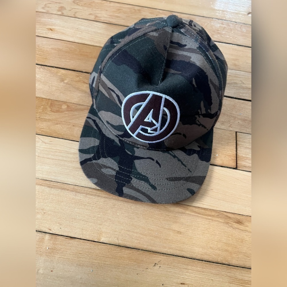 Marvel Avengers camo baseball cap‎